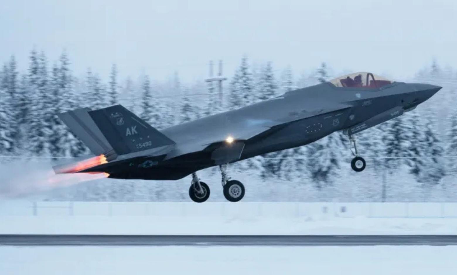 Eielson Hava Kuvvetleri Üssü'ndeki tek F-35A