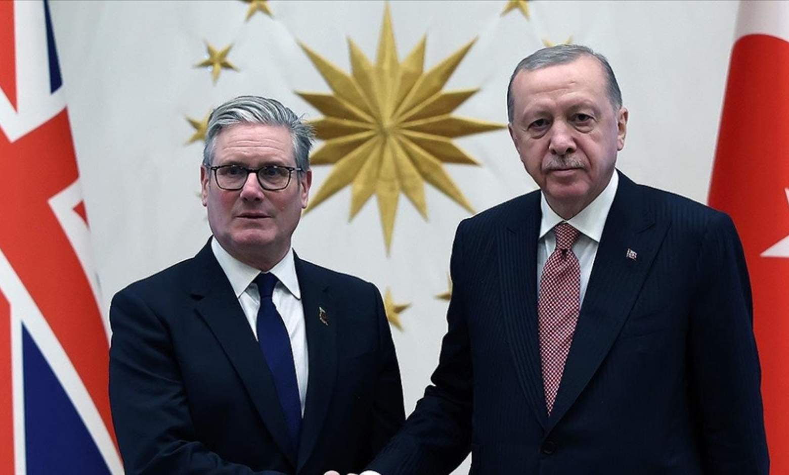 Türkiye ile Birleşik Krallık arasında Eurofighter savaş uçağı işbirliği anlaşması imzalandı