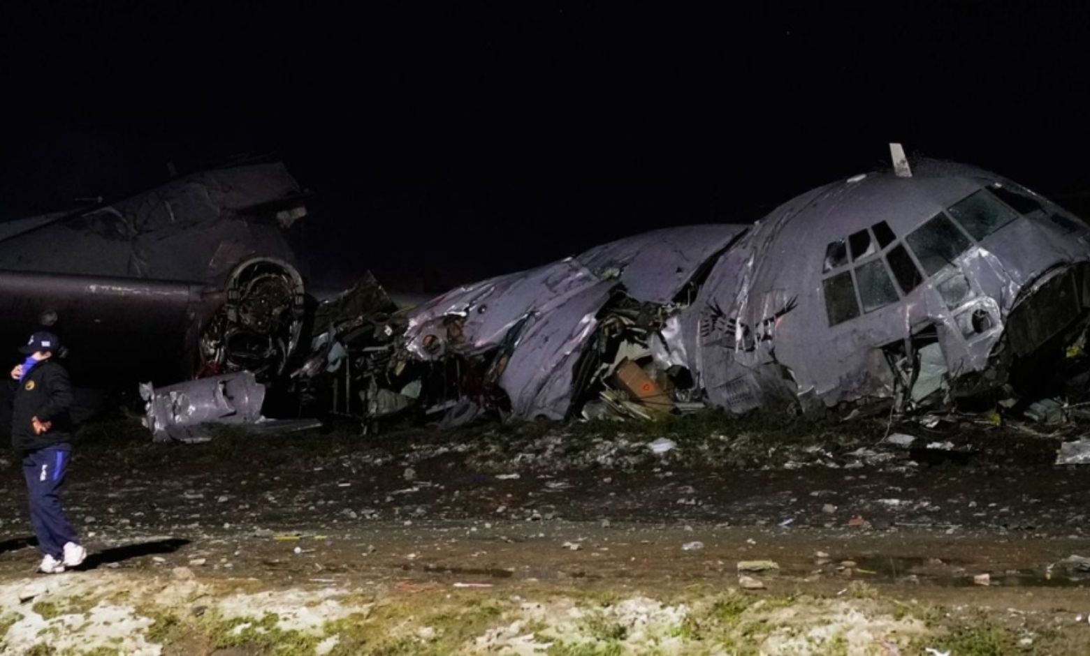 Bolivya’da C-130 Hercules faciası