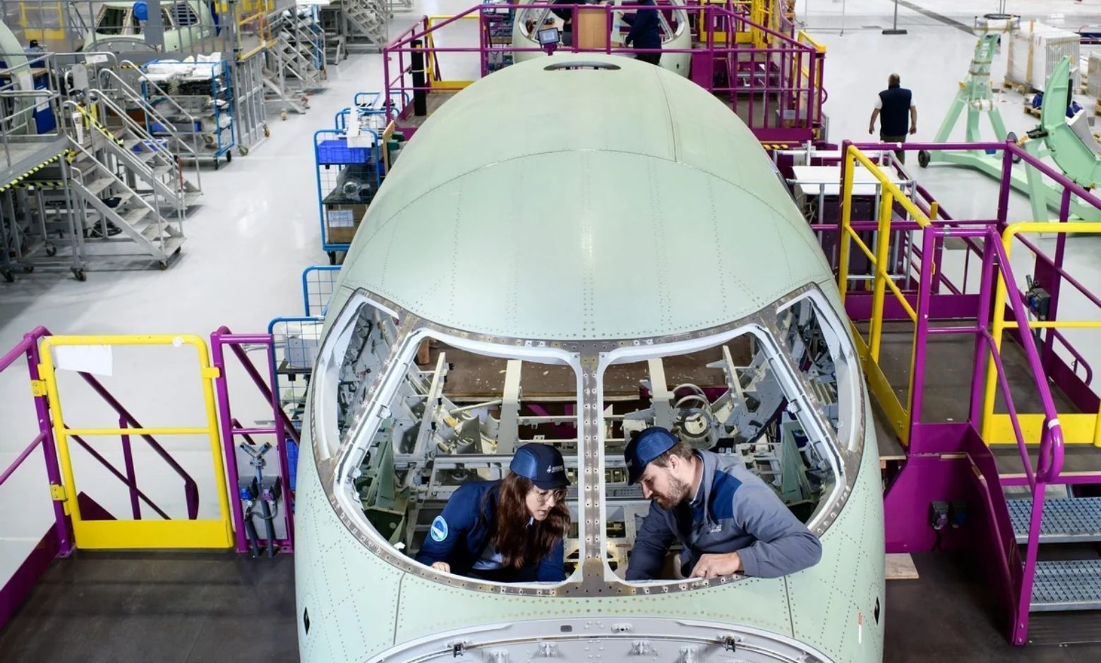 Dassault Aviation, Cergy'de Falcon ve Rafale Fabrikası