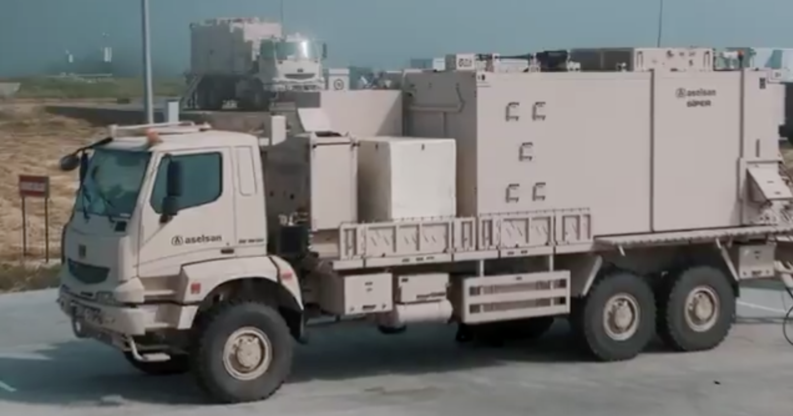 SİPER 1 ve SİPER 2'den Peş Peşe Tam İsabet