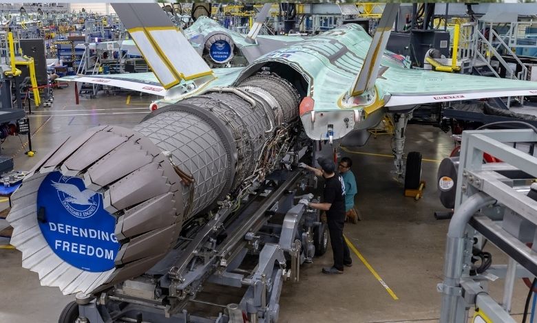 F-35A savaş uçağına F135 motoru