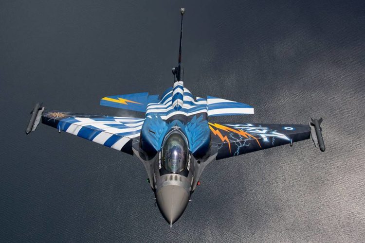 Yunanistan F-16