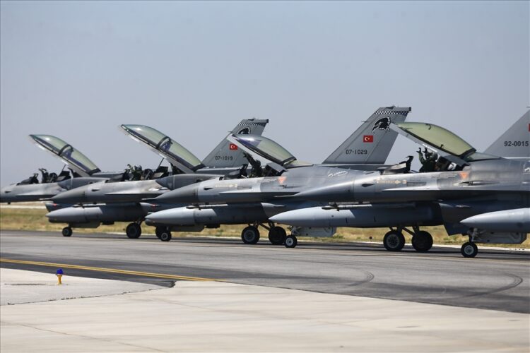 f-16 anadolu kartalı