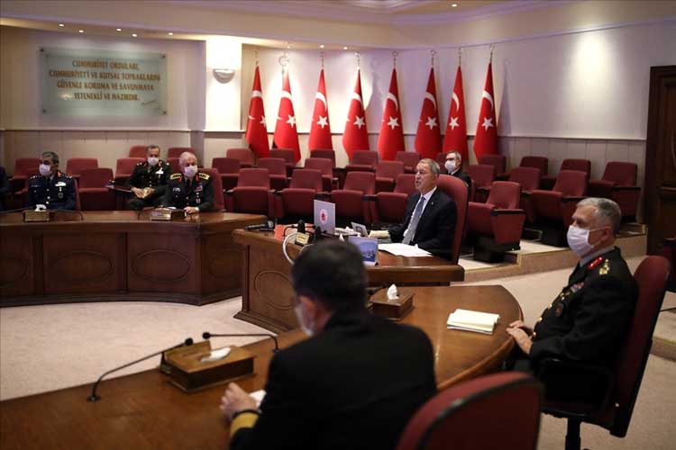 Bakan AKAR