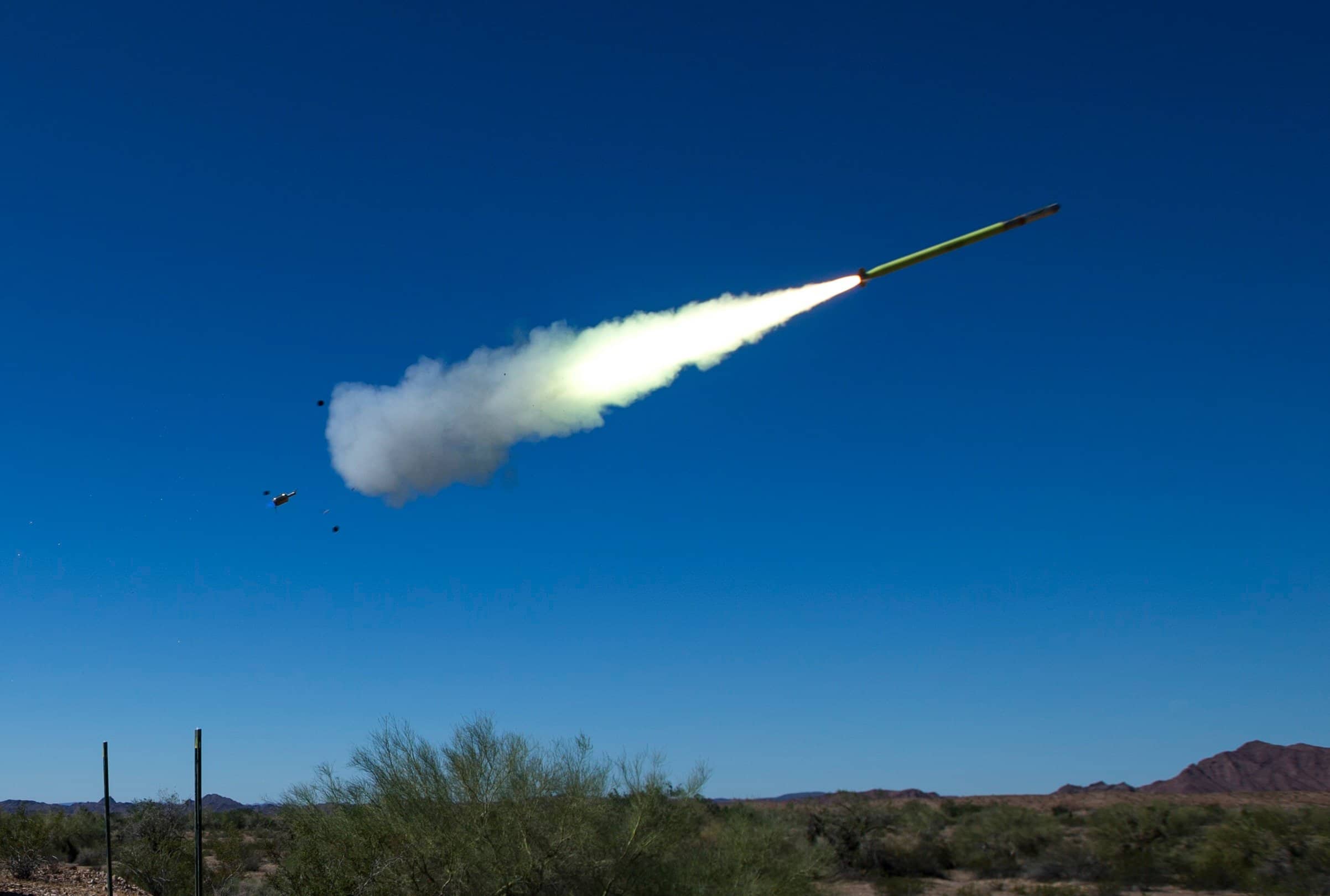 Javelin'den Stinger Füzesi atışı SavunmaSanayiST