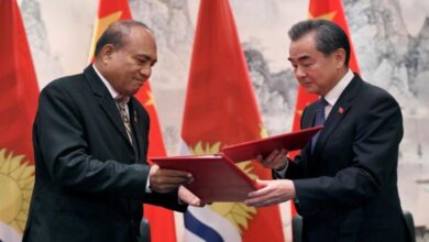 Çin ve Kiribati
