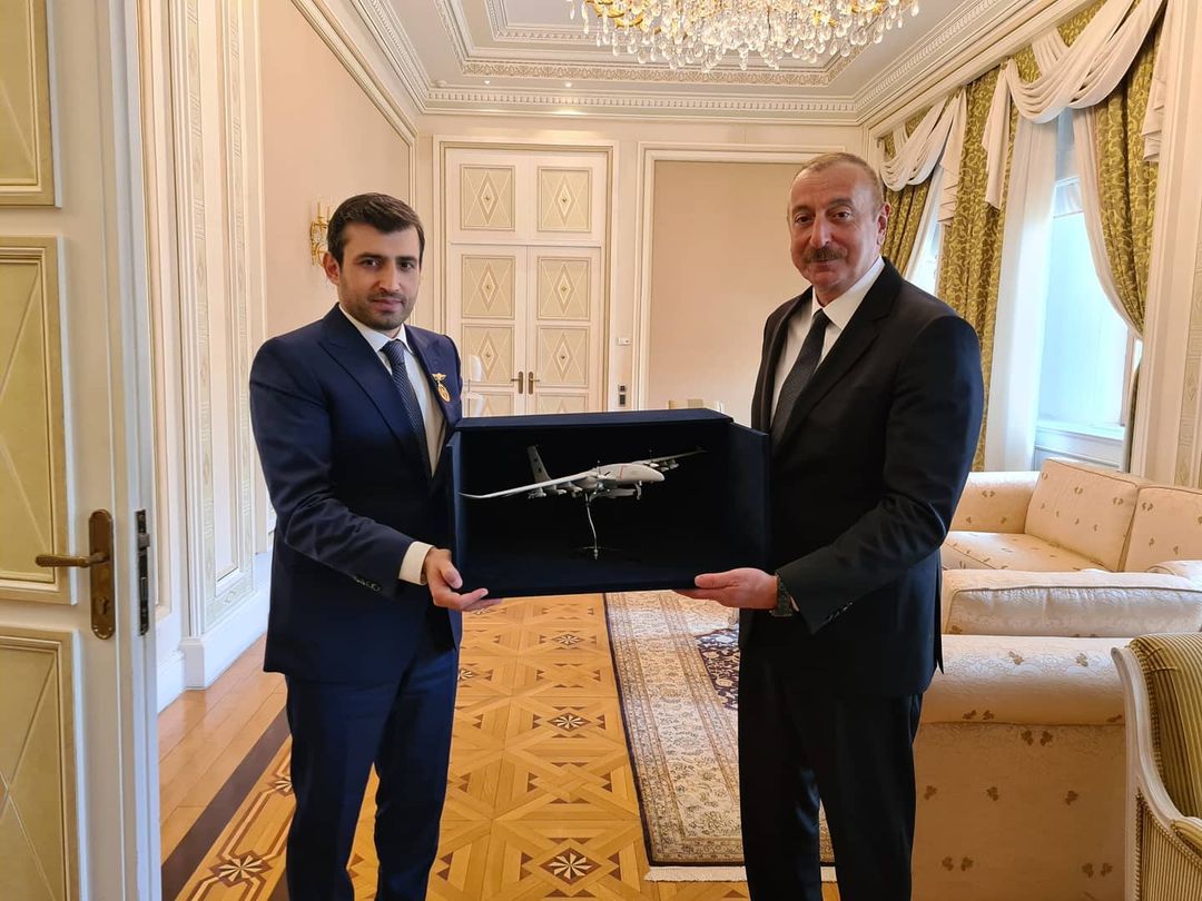 Azerbaycan Cumhurbaşkanı İlham Aliyev ve AKINCI TİHA