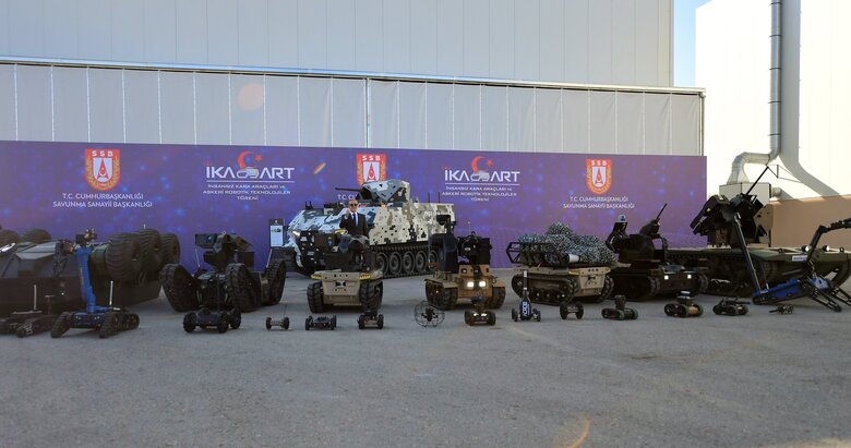 İnsansız Kara Araçları (İKA) ve Askeri Robotik Teknolojiler Töreni,