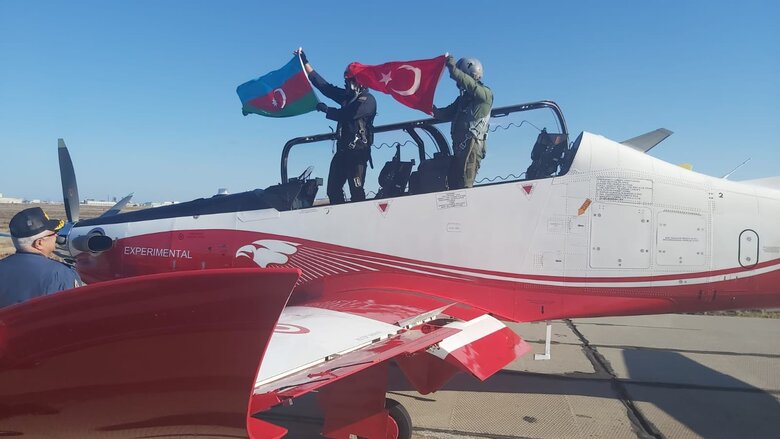 HÜRKUŞ Azerbaycan Semalarında Test Uçuşu İcra Etti