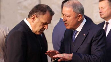 Hulusi-Akar-ve-Yunan-Mevkidaşı