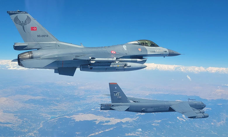 F-16-B-52