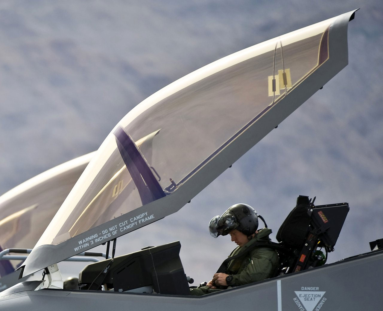 F-35-Explosive-Shaped