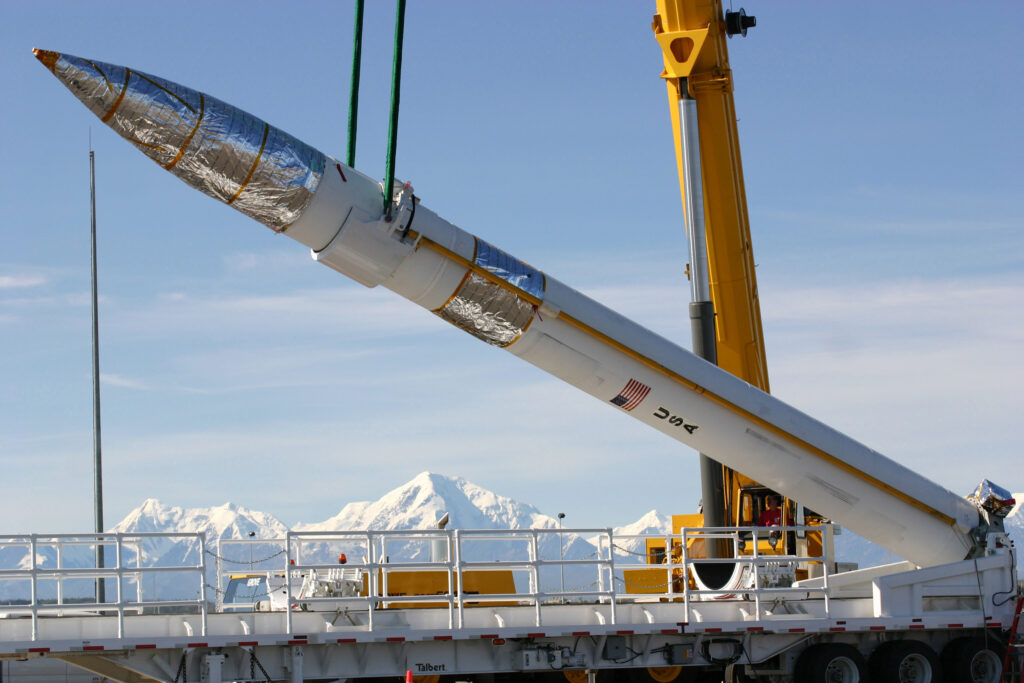 GBI-Ground-Based-Interceptor-loading-06-Alaska-1-1024x683