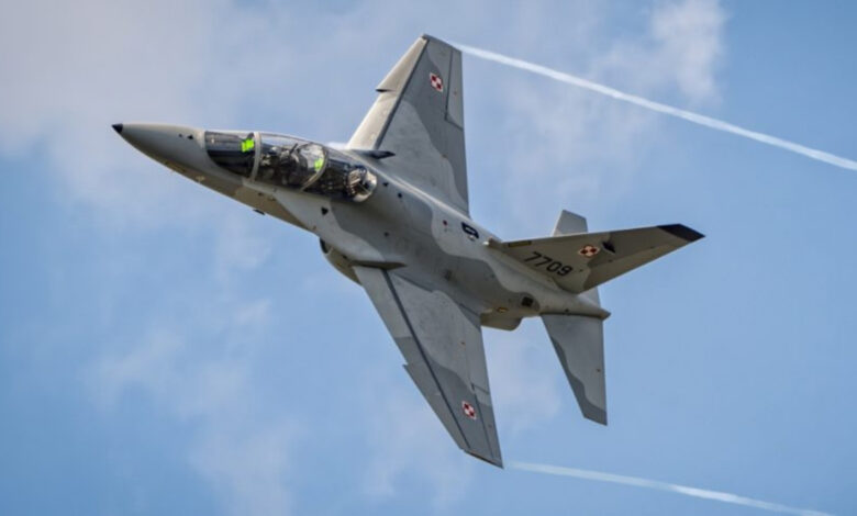 Leonardo M-346FA