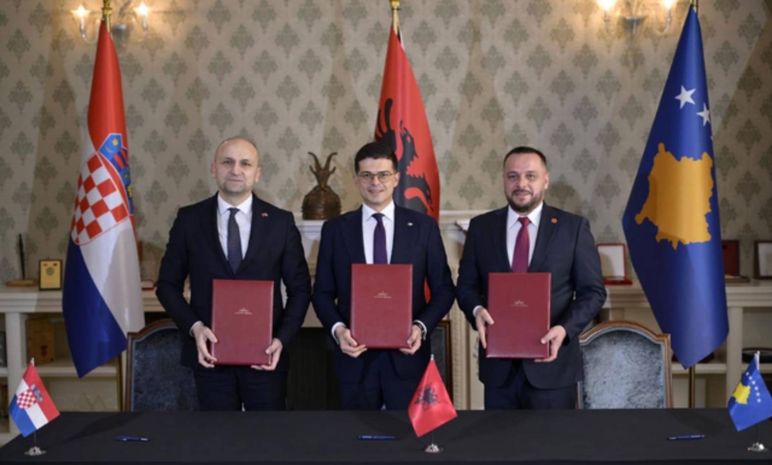 Arnavutluk, Kosova ve Hırvatistan iş birliği imzaladı