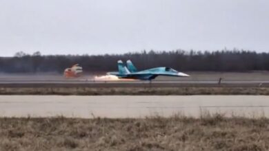 Rus Su-34 iniş takımları olmadan iniş yaptı