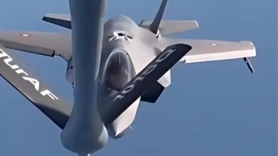 Türk KC-135R'den F-35A’ya yakıt ikmali