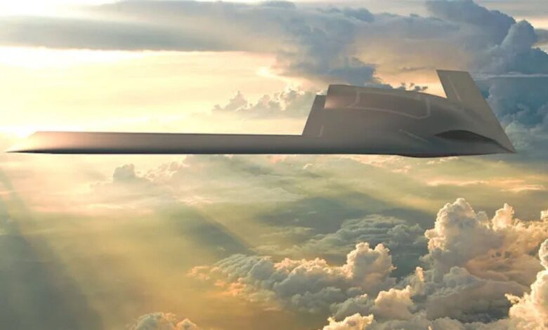 General Atomics'in daha önce yayınladığı uçan kanat tipi bir drone için kavramsal bir konseptin sunumu.