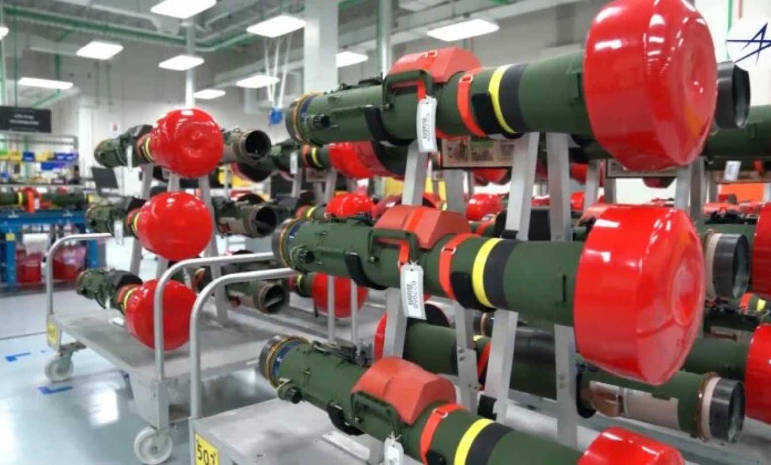 Javelin üretim hattının bir parçası