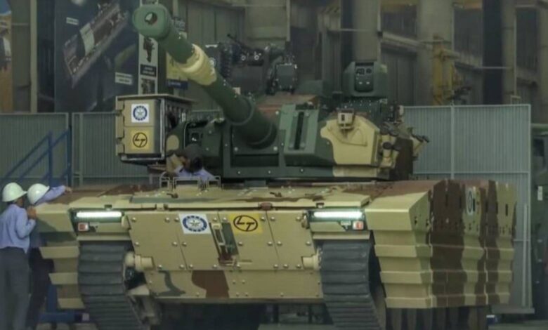 Hindistan Zorawar zırhlı tankı