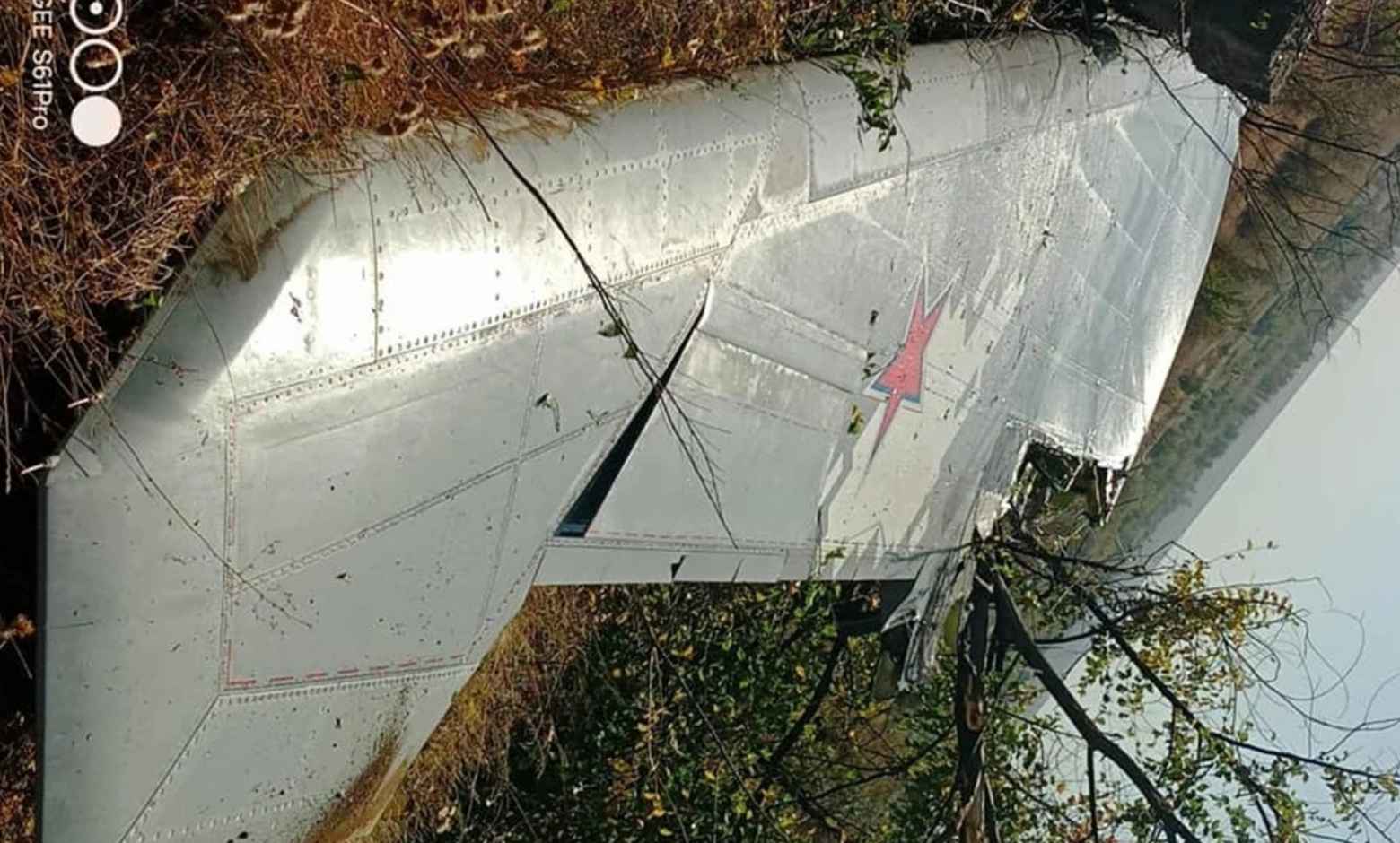 Su-57'den atılan füzeyle düşürülen yeni nesil S-70 insansız hava aracının enkazı