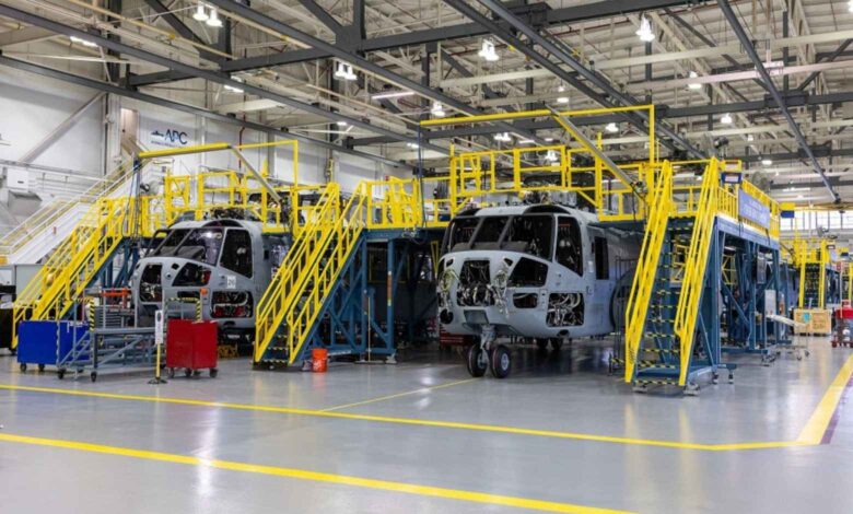 CH-53K King Stallion ağır yük helikopteri üretim bandı