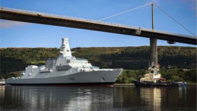 İngiliz Kraliyet Donanması'na ait Tip 26 fırkateyni HMS Cardiff