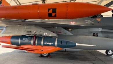 KGK-84 F-16’dan tam isabetle hedefi vurdu