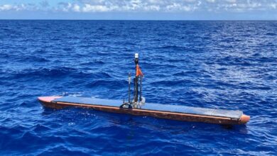 Liquid Robotics’in Wave Glider insansız suüstü aracı