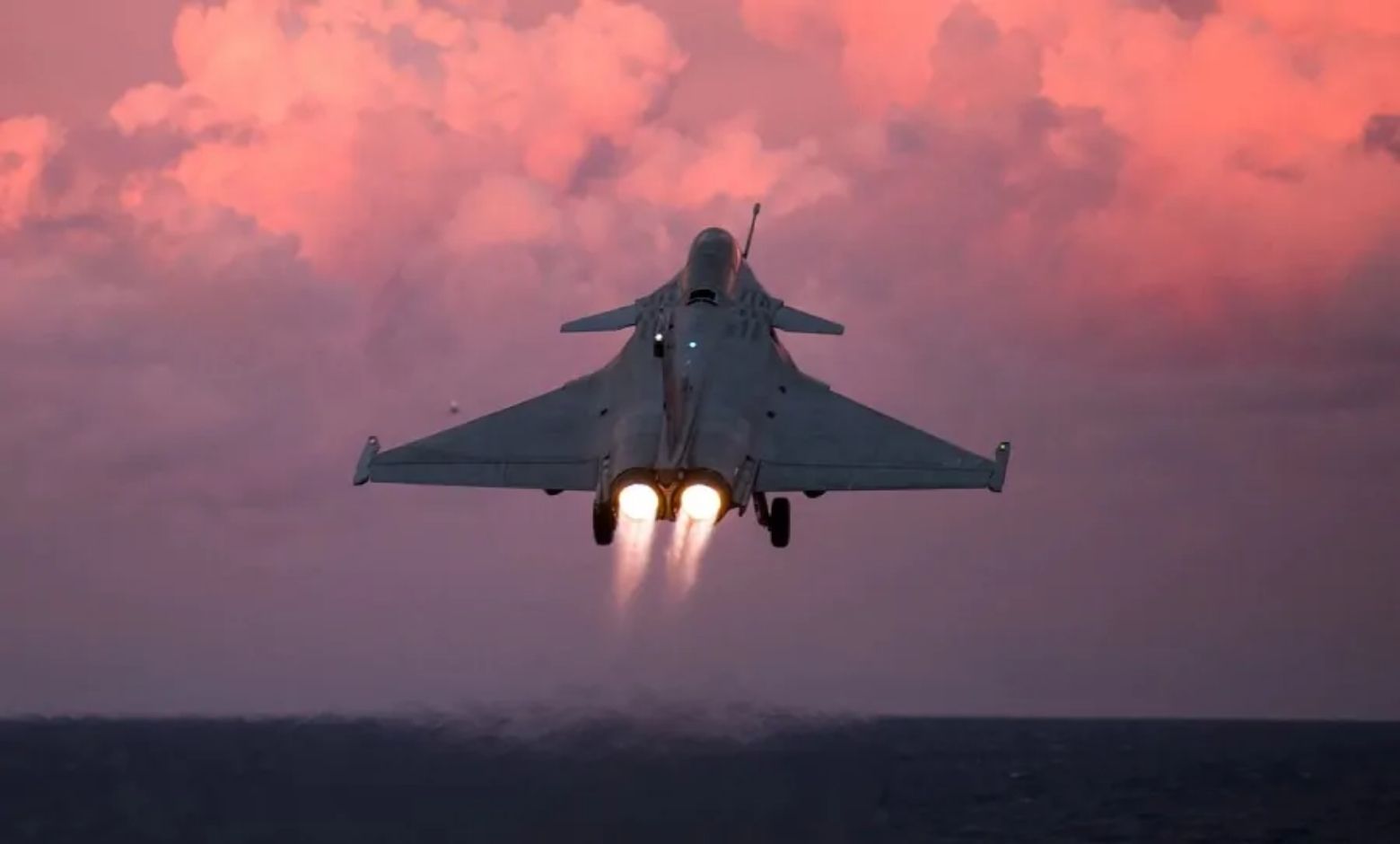 Hindistan’dan dev savaş uçağı hamlesi: 114 adet Rafale tedariki