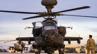 ABD en güncel AH-64E Apache helikopterlerini envantere aldı