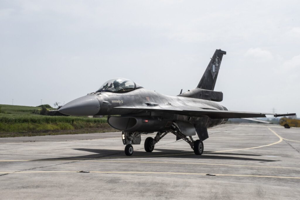 Belçika F-16’larını Ukrayna’ya Veriyor