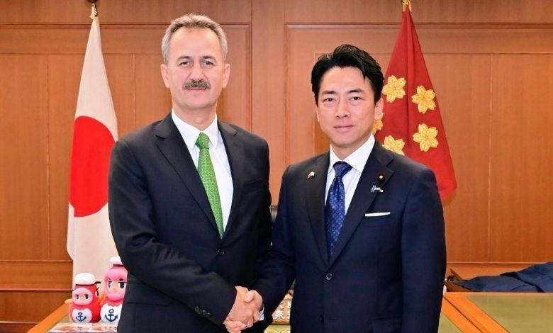 Japon Bakan Koizumi'den Türk İHA'larına Övgü