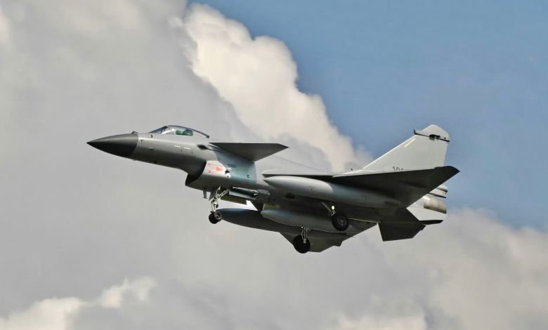Özbekistan J-10CE